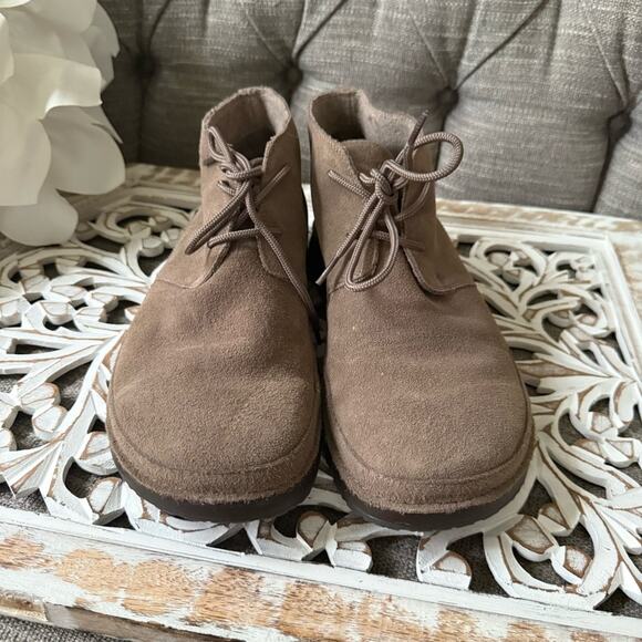 Chaco Men’s Tan Ankle Boots Men’s 12 - Picture 2 of 9